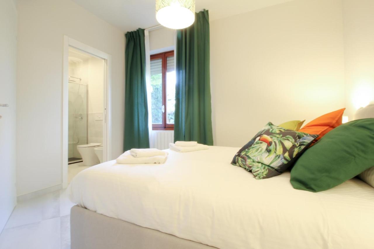 Parrots & Palms Apartment Bordighera Exterior photo