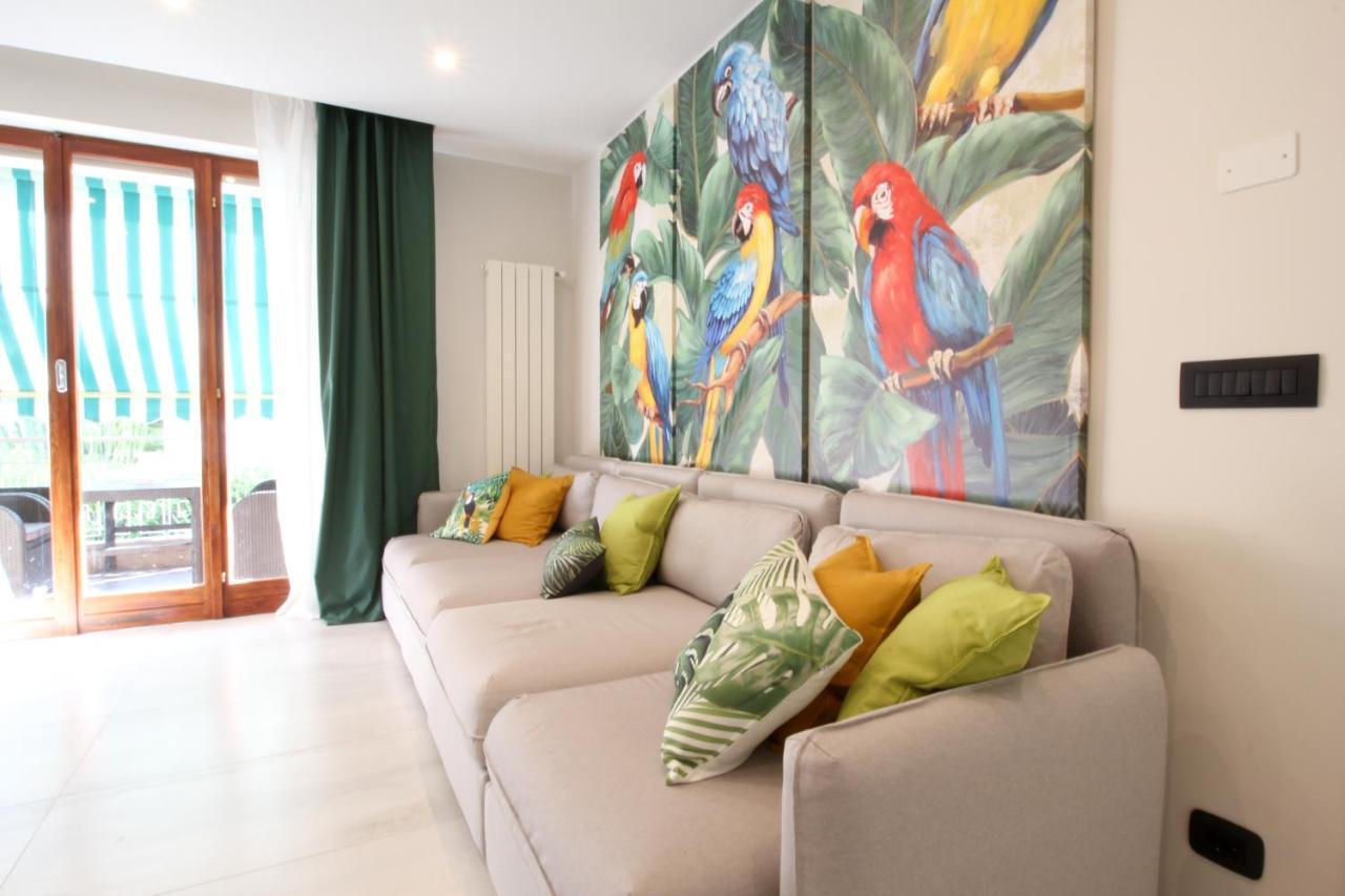 Parrots & Palms Apartment Bordighera Exterior photo