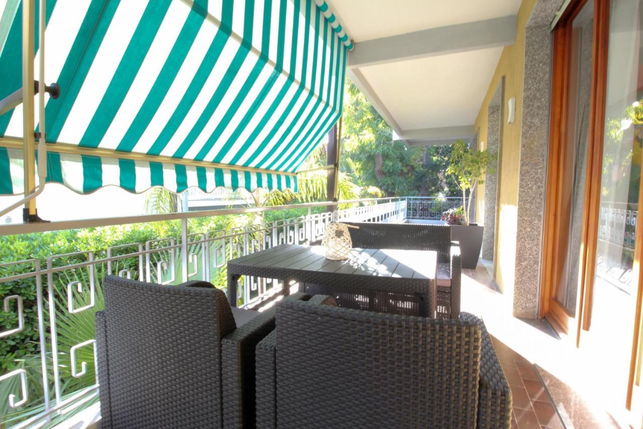 Parrots & Palms Apartment Bordighera Exterior photo
